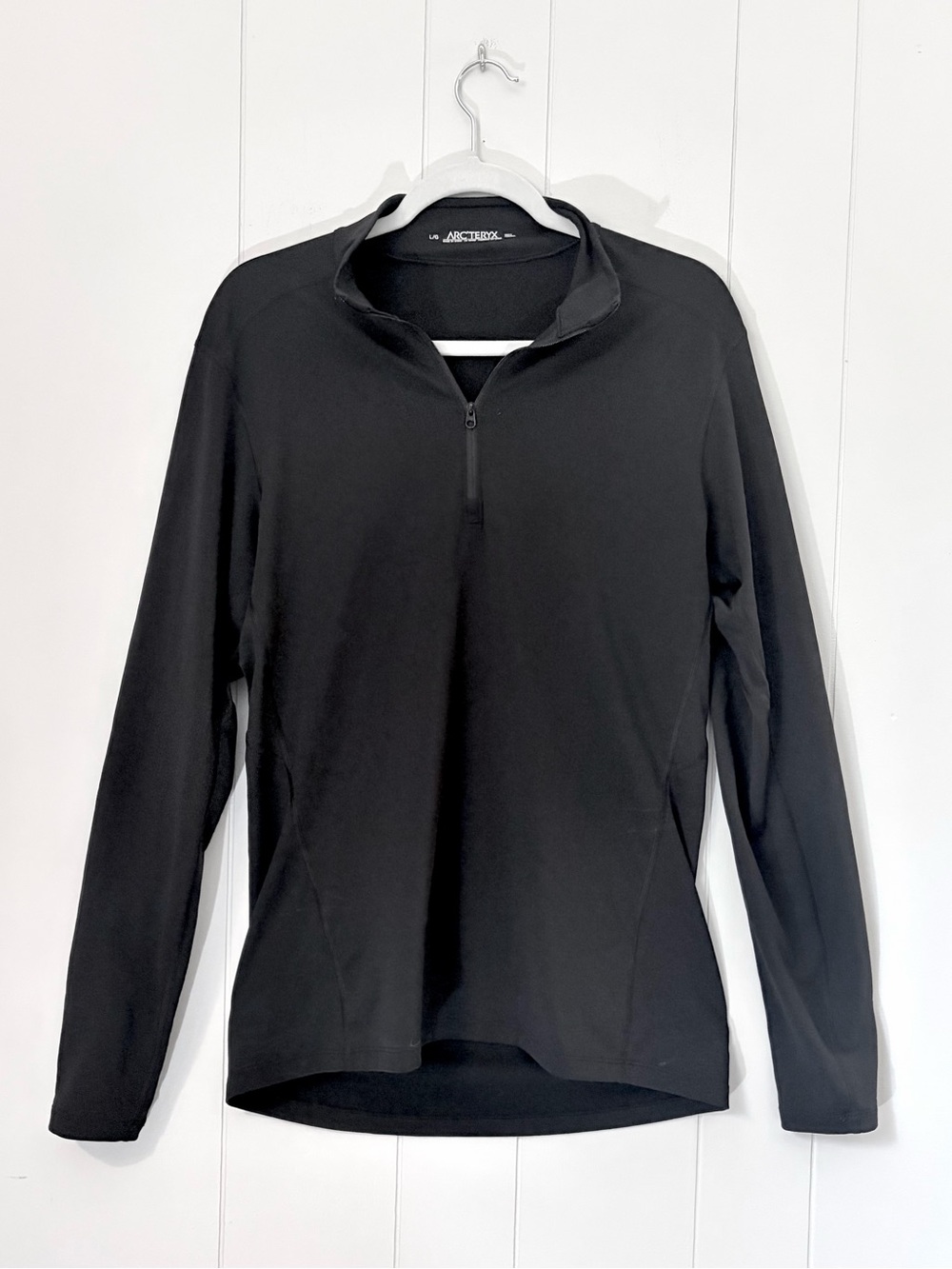 Arc'teryx Men's 1/4 Zip Pullover Top Black Base Layer Basic Lightweight Men’s L
